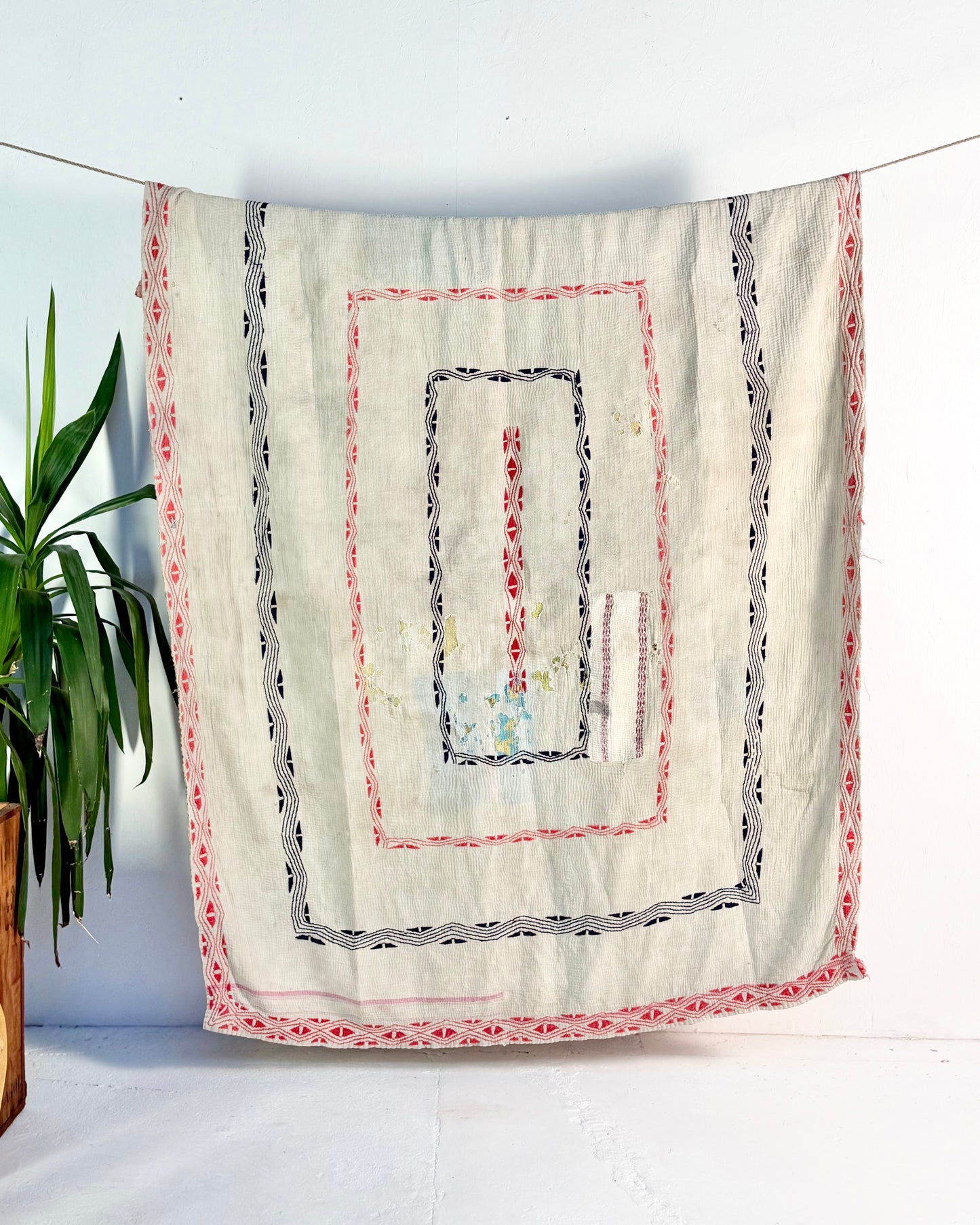 Project Kantha Quilt: Pink and White With Authentic Aged Texture