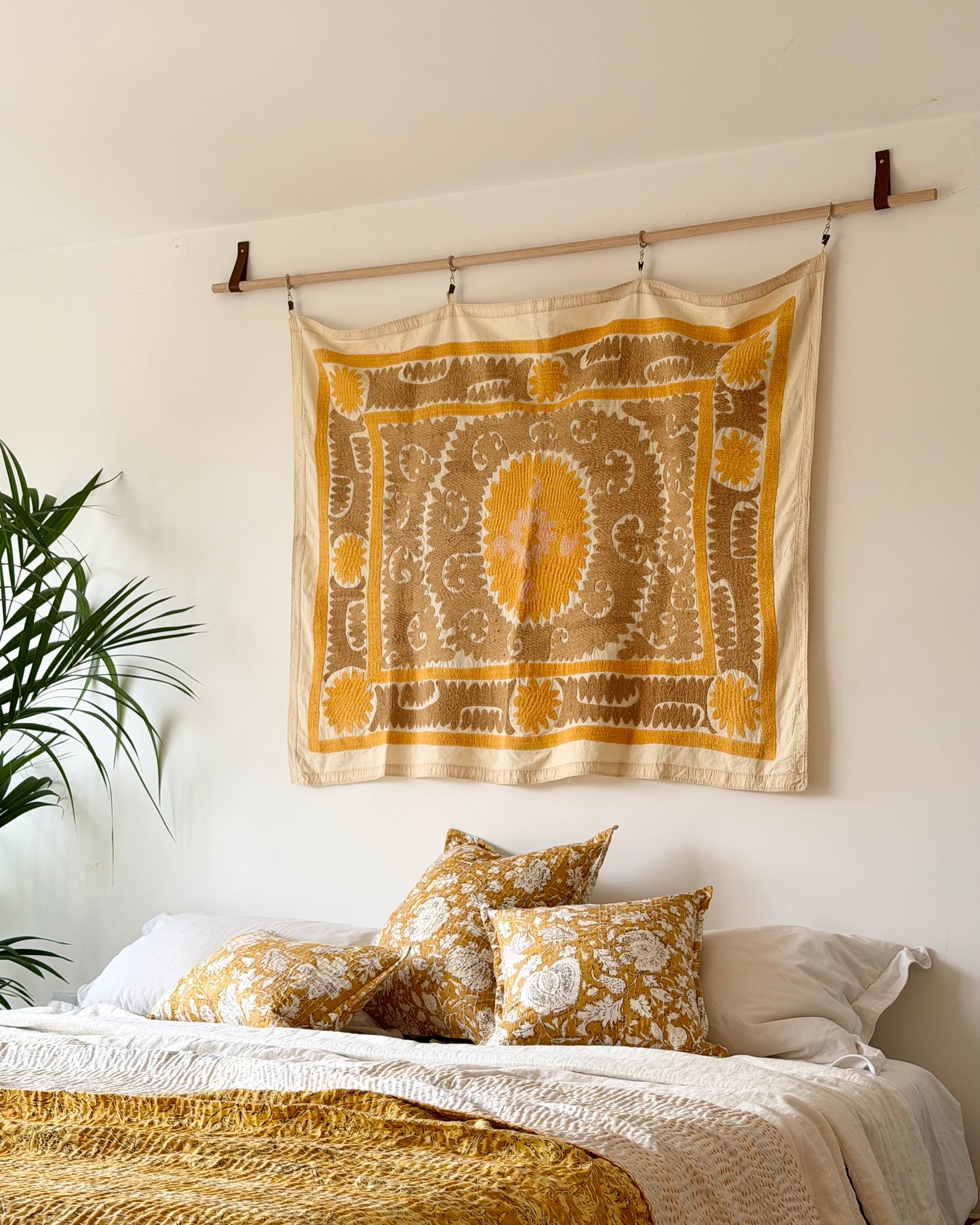 Leather Pole Hanging Kit