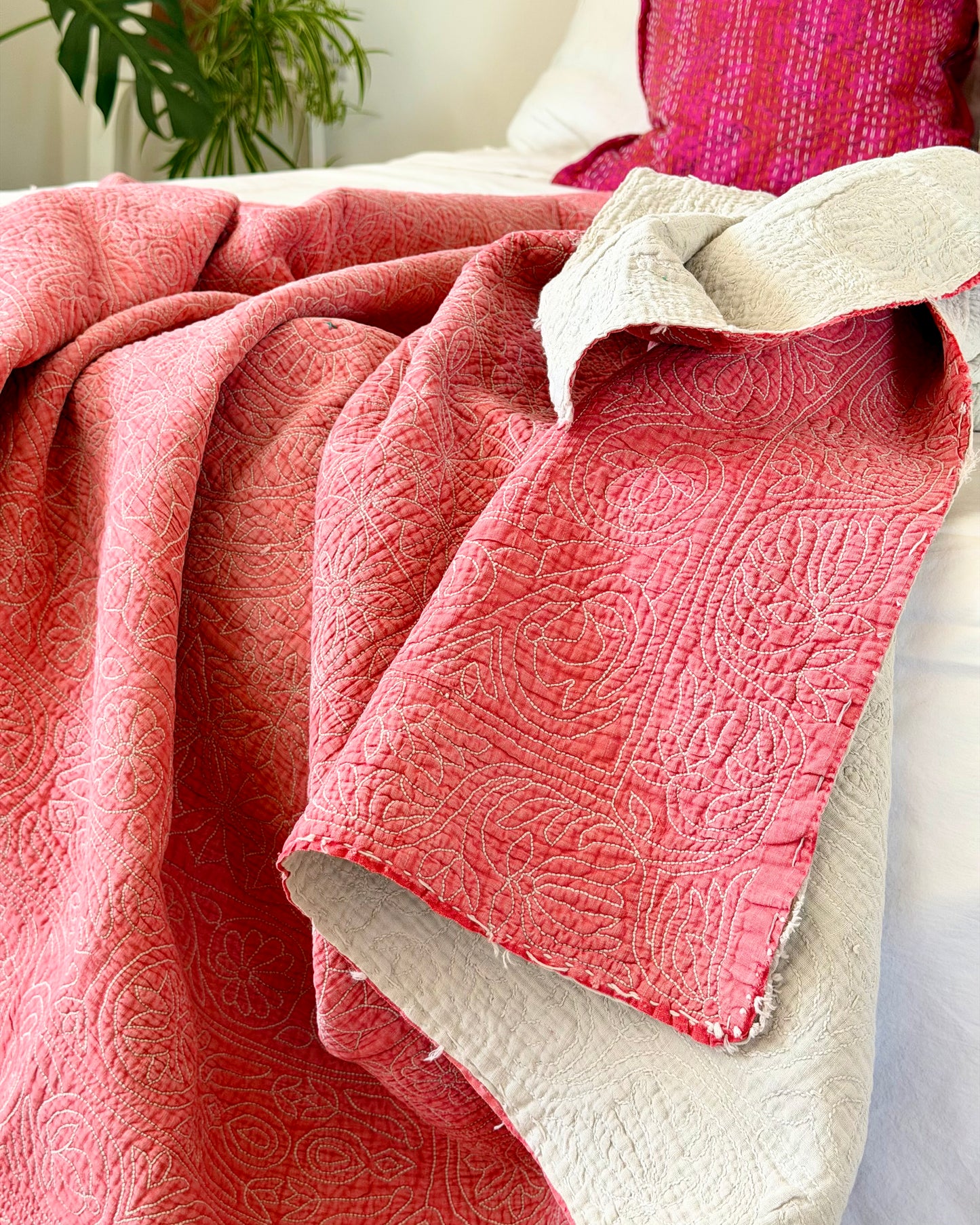 Embroidered Sujini Vintage Kantha Quilt In Faded Pink With Lotus Flower