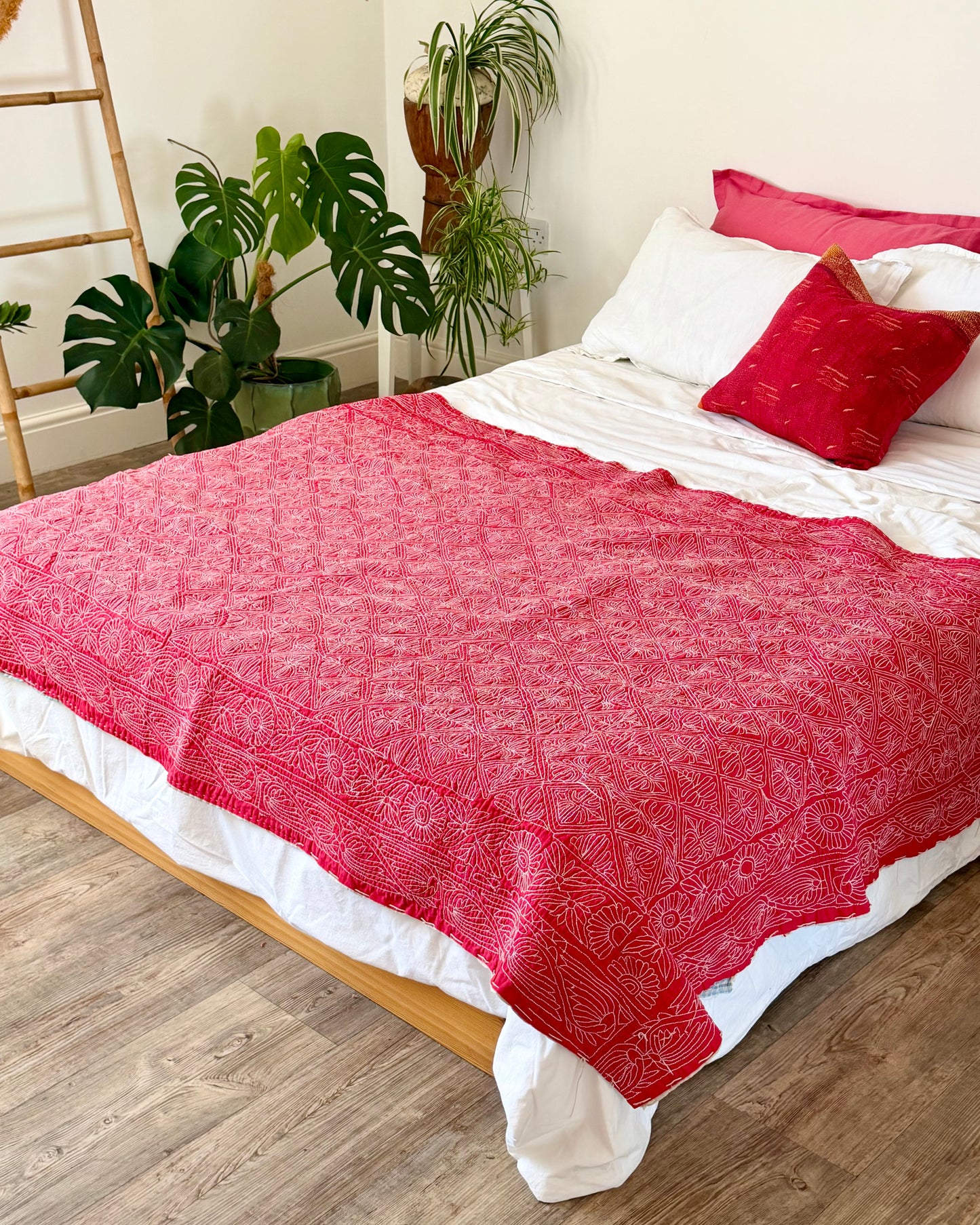 Embroidered Sujini Vintage Kantha Quilt In Red With White Embroidery
