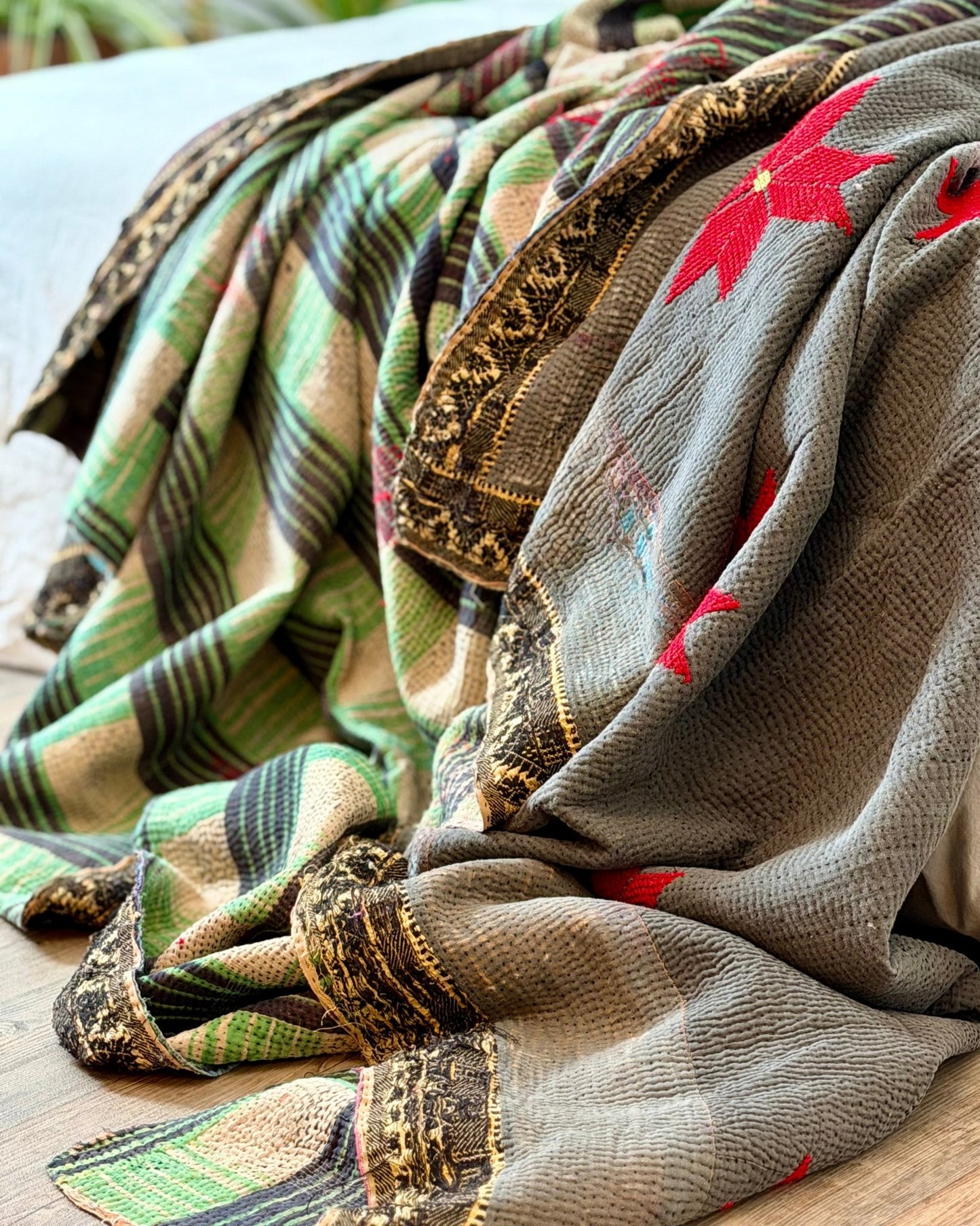 Large Fine Stitched Embroidered Vintage Kantha Quilt With Red Stars on Grey - Biggs & Hill