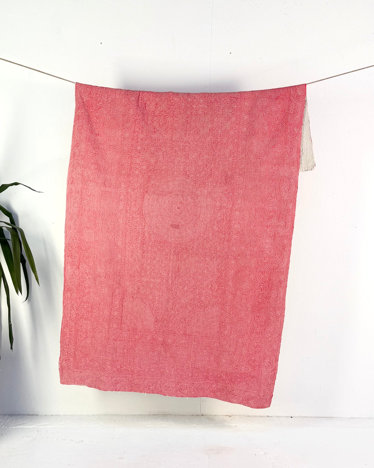 Embroidered Sujini Vintage Kantha Quilt In Faded Pink With Lotus Flower