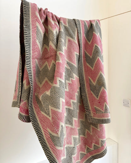 Heavy Vintage Lohori Kantha Quilt in Deep Pink and Black Zig Zags - Biggs & Hill