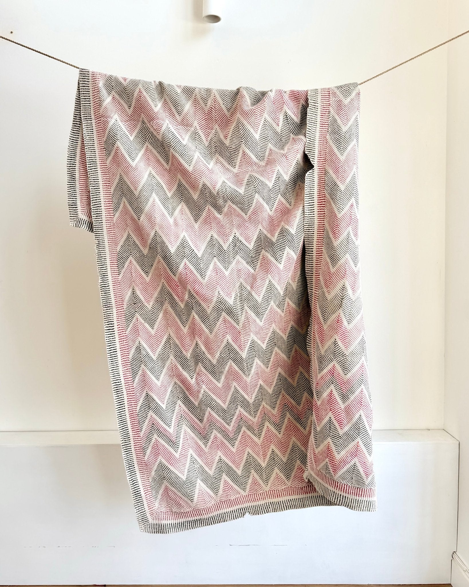 Heavy Vintage Lohori Kantha Quilt in Pink and Black Zig Zags - Biggs & Hill