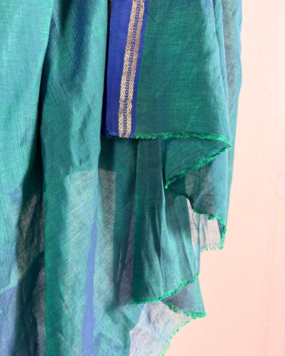 Preloved Silk Sari Length in Metallic Green 06