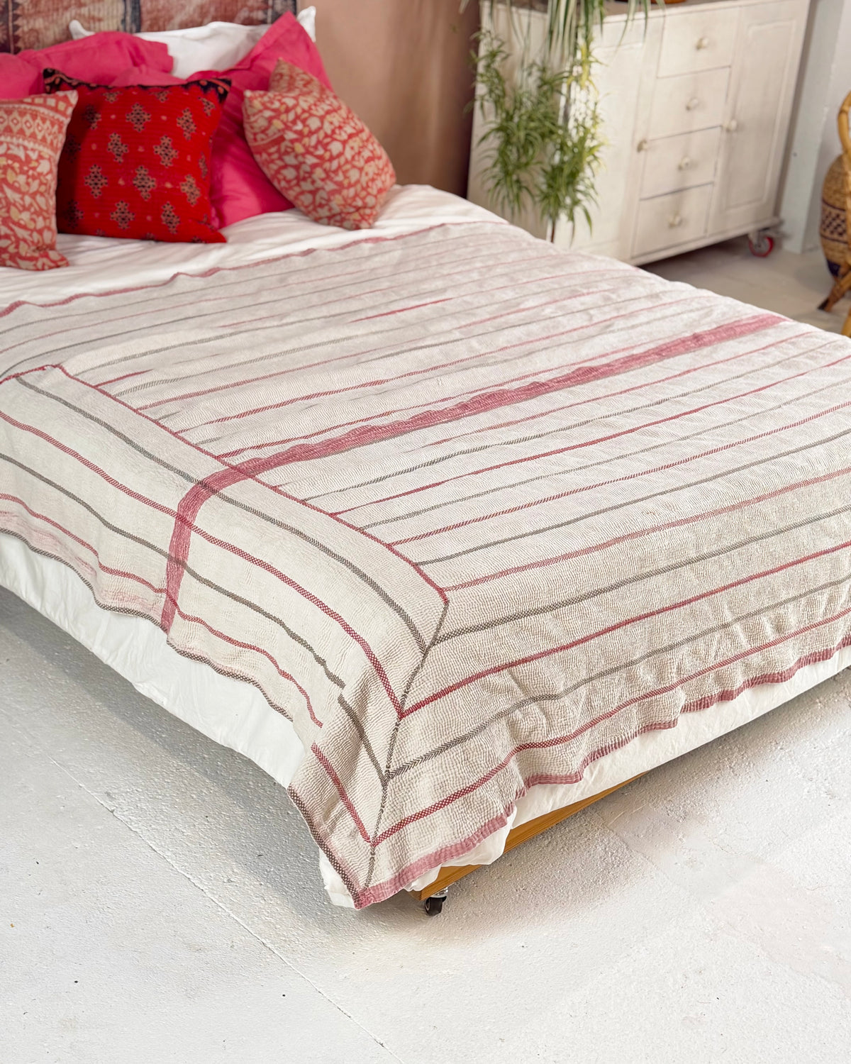 Embroidered Antique Vintage Kantha Quilt in White and Pink