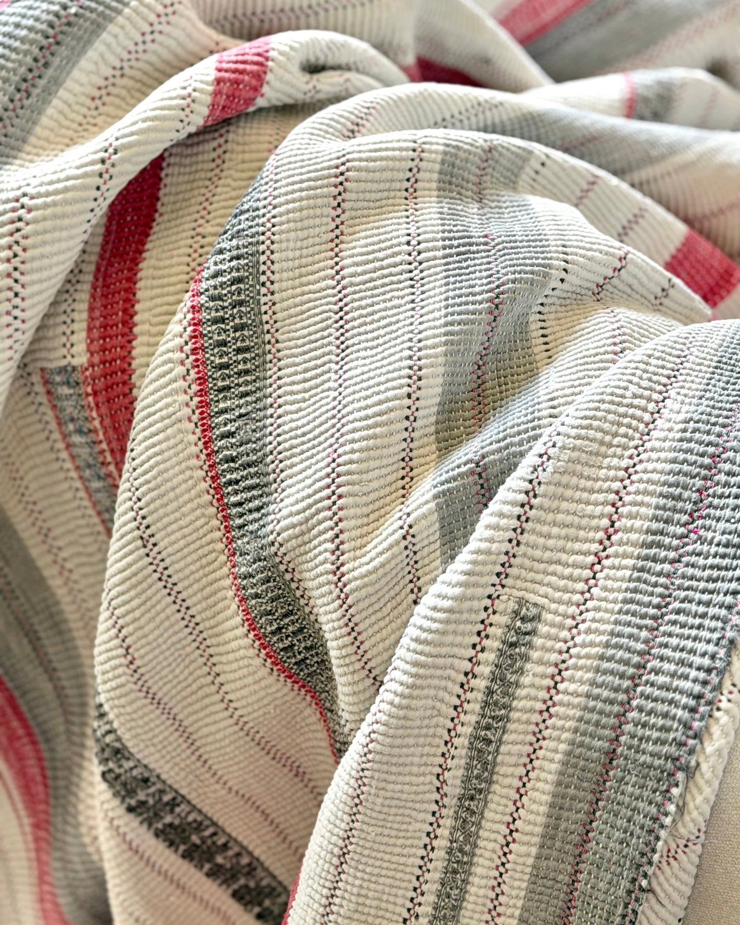 Large Heavy Fine Stitched Embroidered Vintage Kantha Quilt in White and Pink - Biggs & Hill