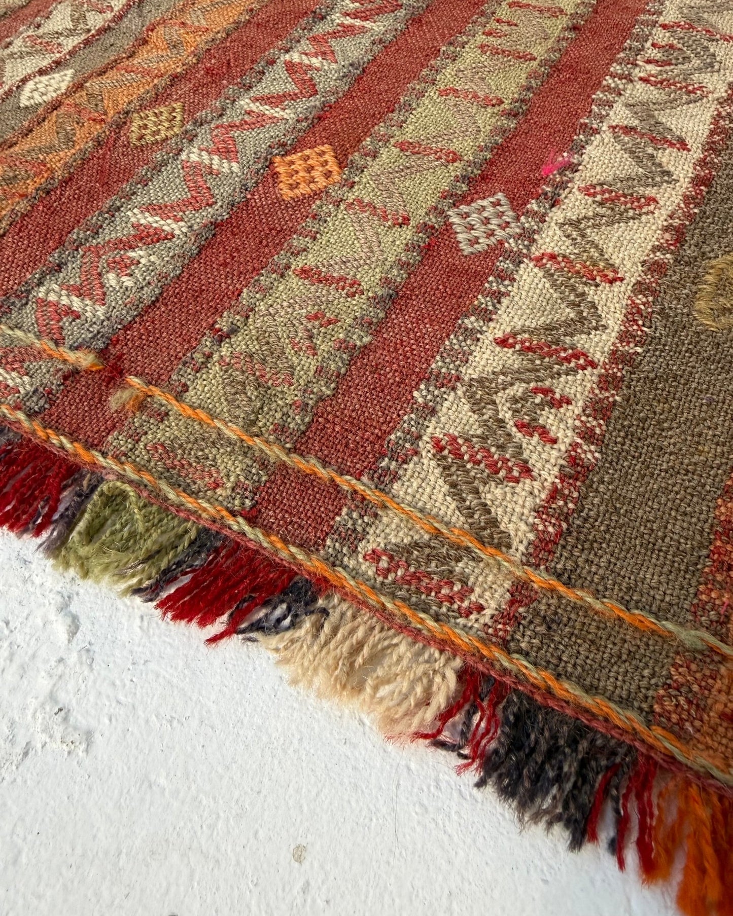 Fine Woven Vintage Anatolian Kilim In Reds and Terracottas - Biggs & Hill