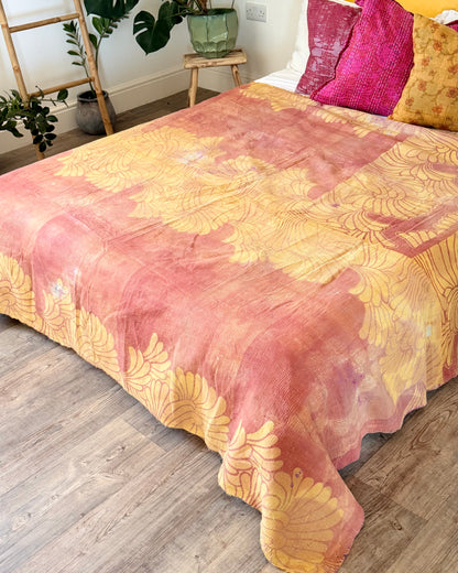 Large Fine Stitched Vintage Kantha Quilt in Peachy Pink Geometrics