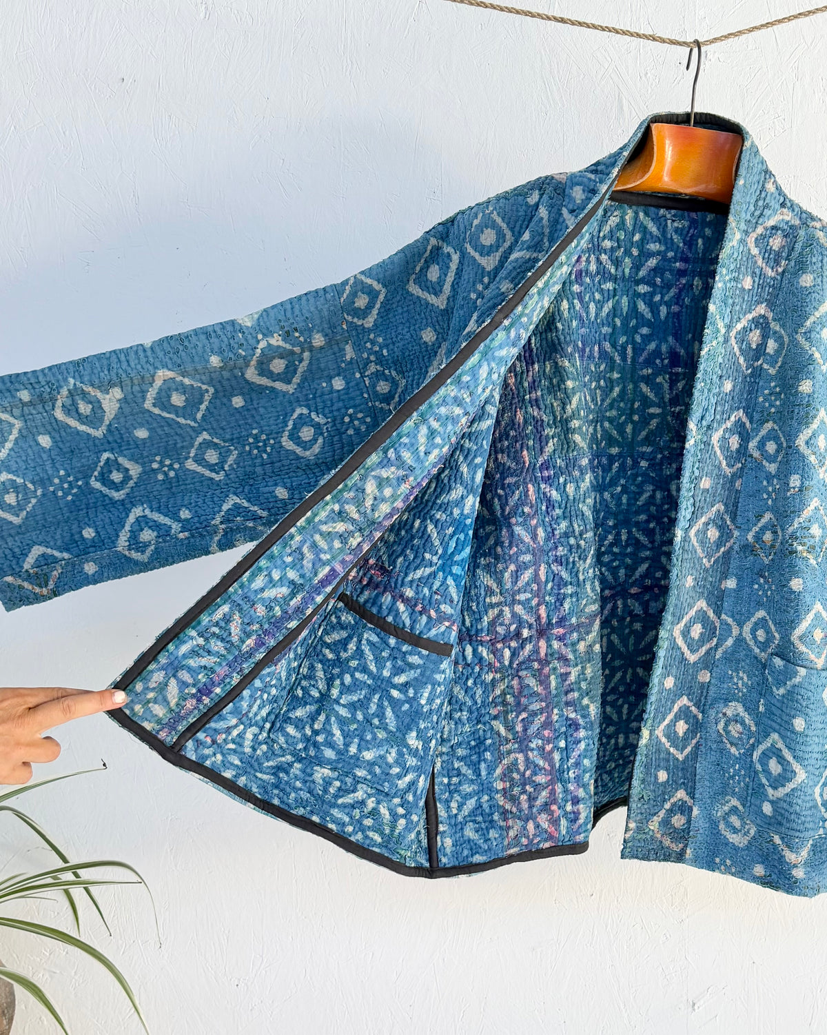 Índigo Printed Kantha Jacket