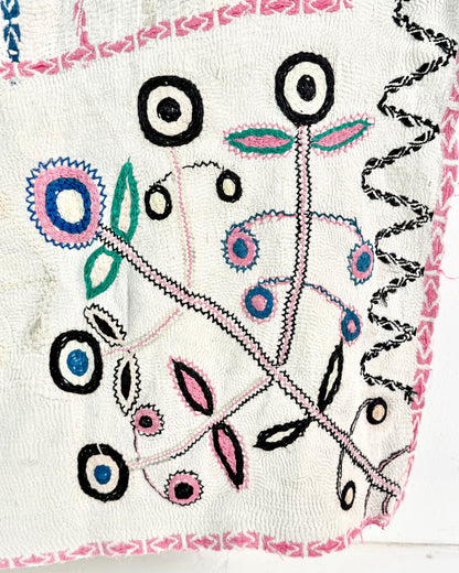 Project Kantha Quilt: White Nakshi Kantha With Tree Of Life Embroidery