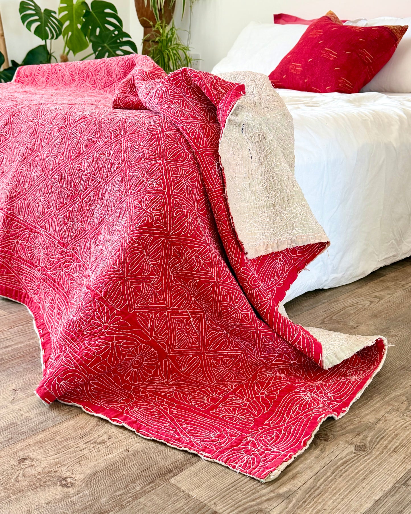 Embroidered Sujini Vintage Kantha Quilt In Red With White Embroidery