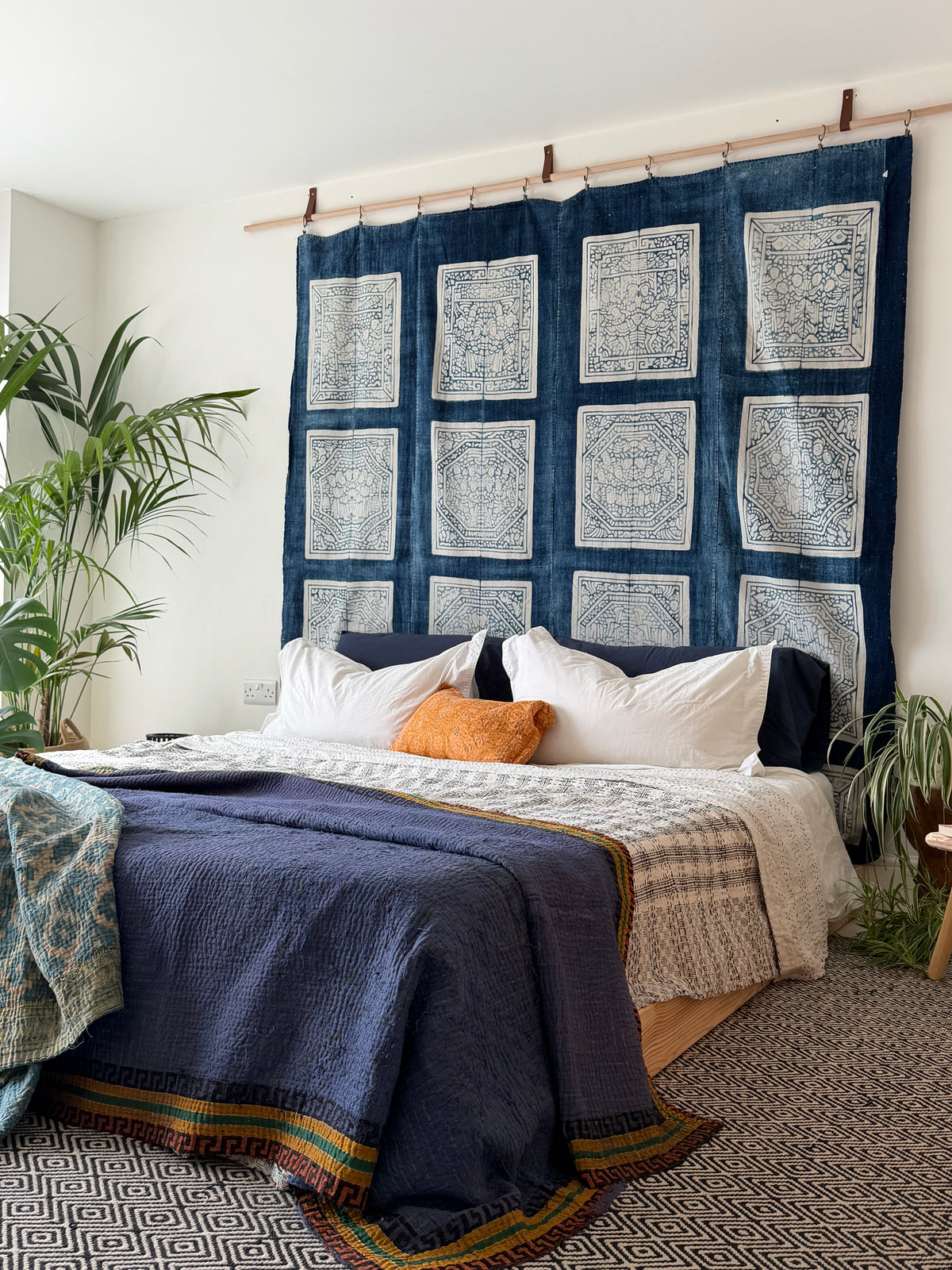 Vintage Chinese Blue Jiaxie Wedding Quilt Face – Drama Pattern