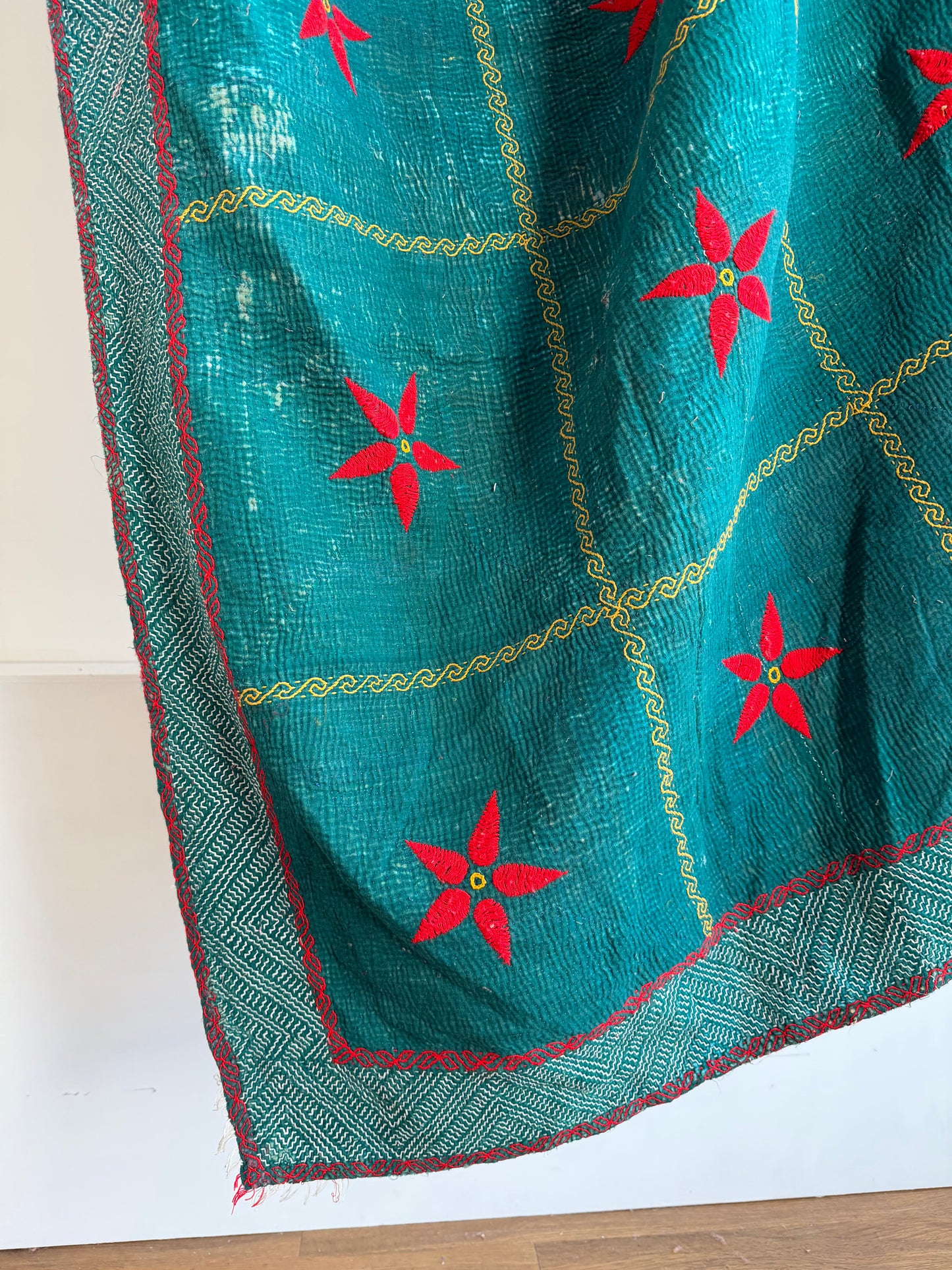 Large Fine Stitched Vintage Kantha Quilt In Emerald Green With Holbein Stitch Border