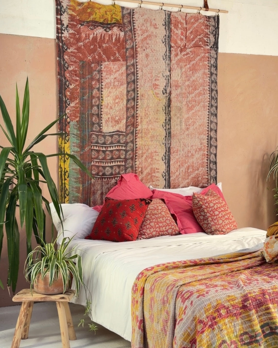 Large Extra Fine Stitched Vintage Kantha Quilt in Pinks and Greys