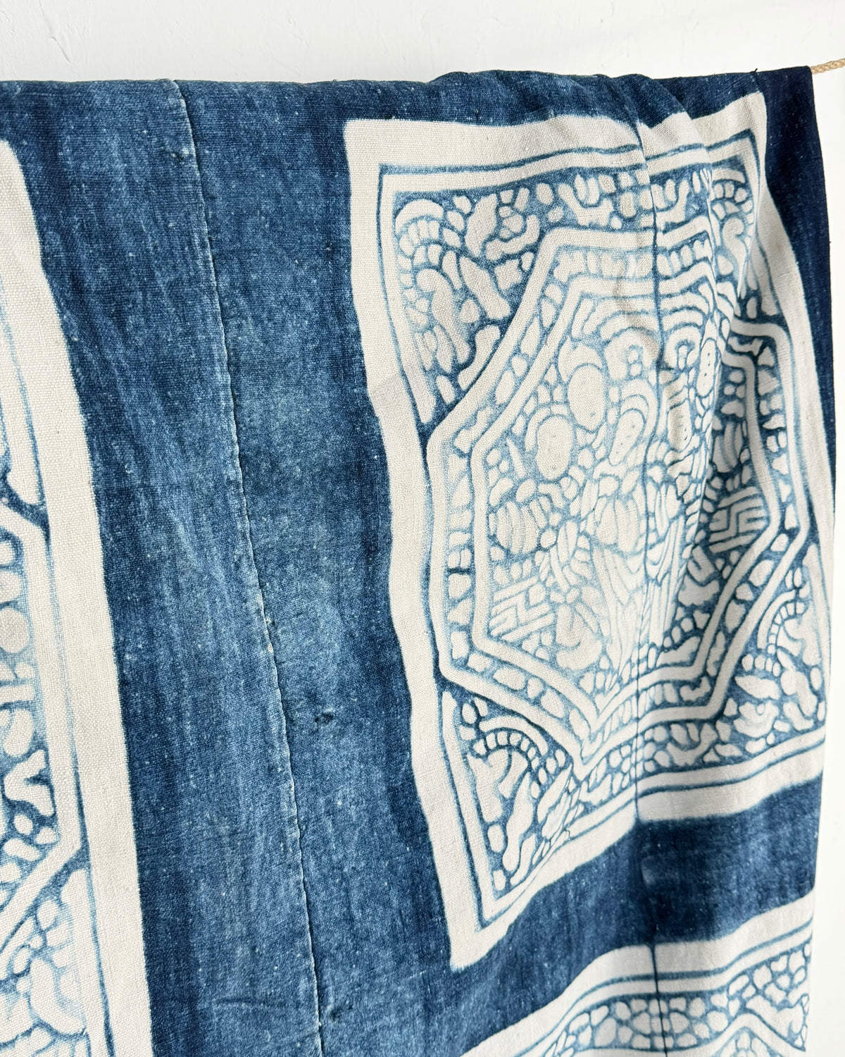 Vintage Chinese Blue Jiaxie Wedding Quilt Face – Drama Pattern