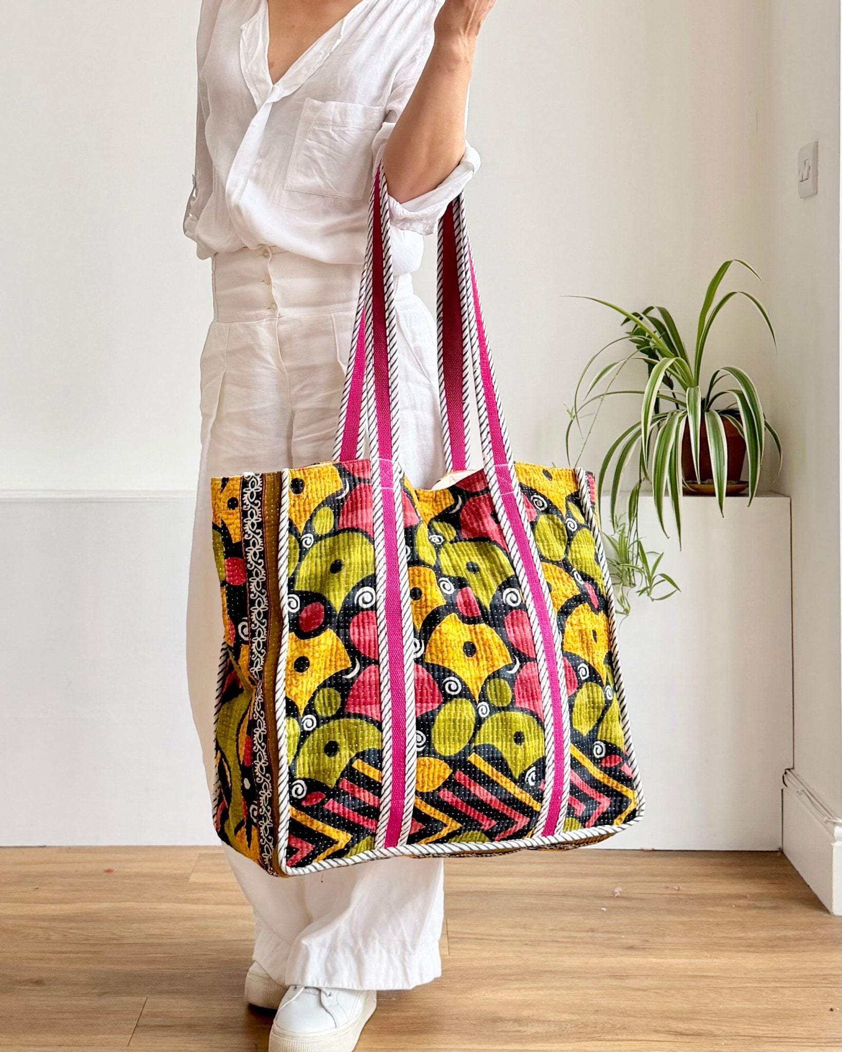 XL Vintage Kantha Tote Bag 20 - Biggs & Hill