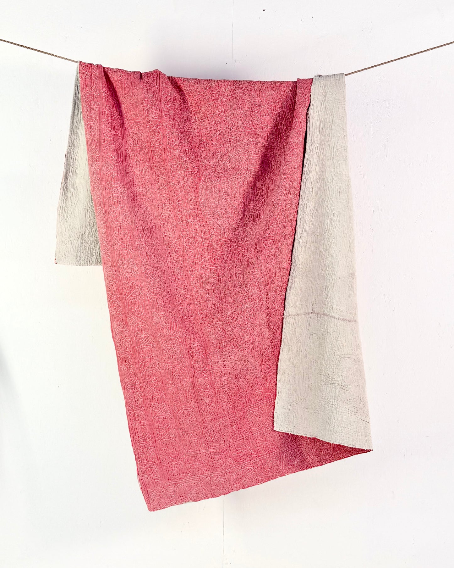 Embroidered Sujini Vintage Kantha Quilt In Faded Pink With Lotus Flower
