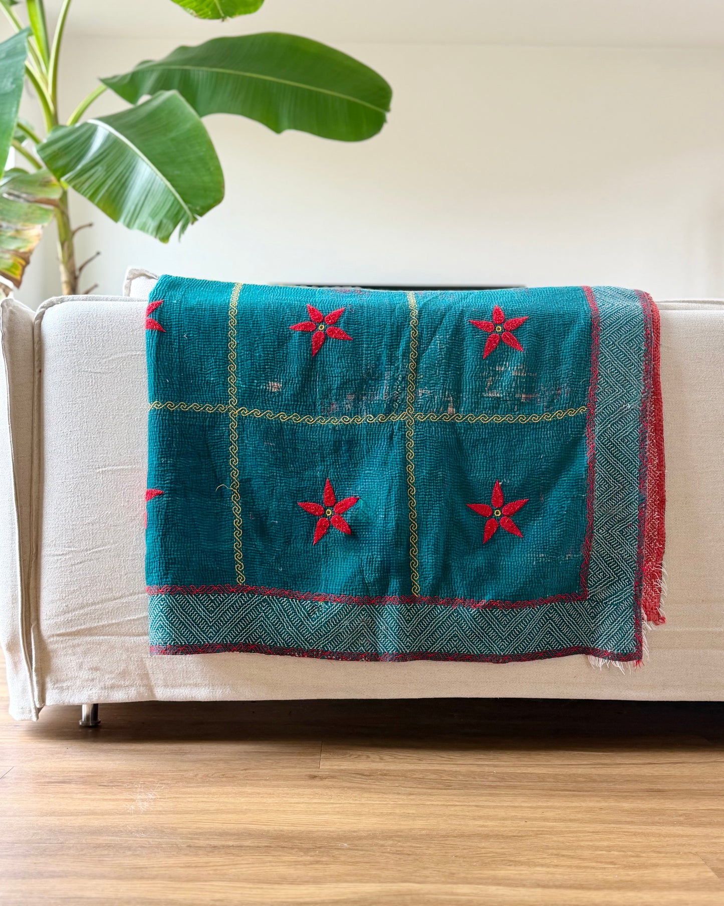 Large Fine Stitched Vintage Kantha Quilt In Emerald Green With Holbein Stitch Border
