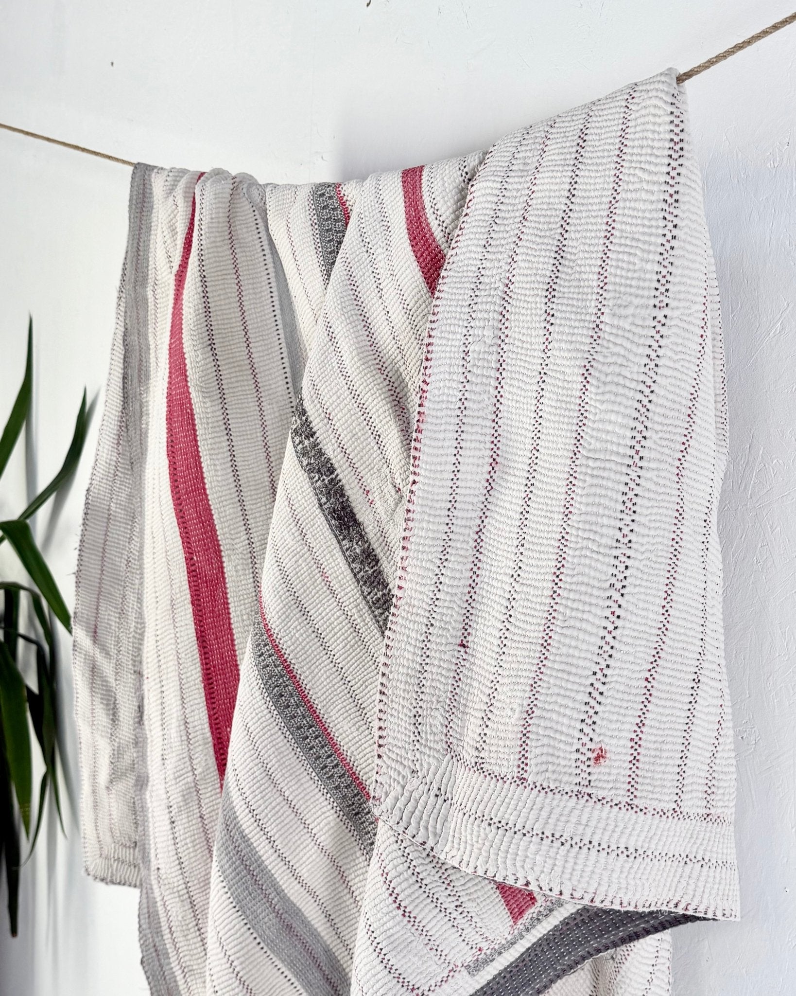 Large Heavy Fine Stitched Embroidered Vintage Kantha Quilt in White and Pink - Biggs & Hill