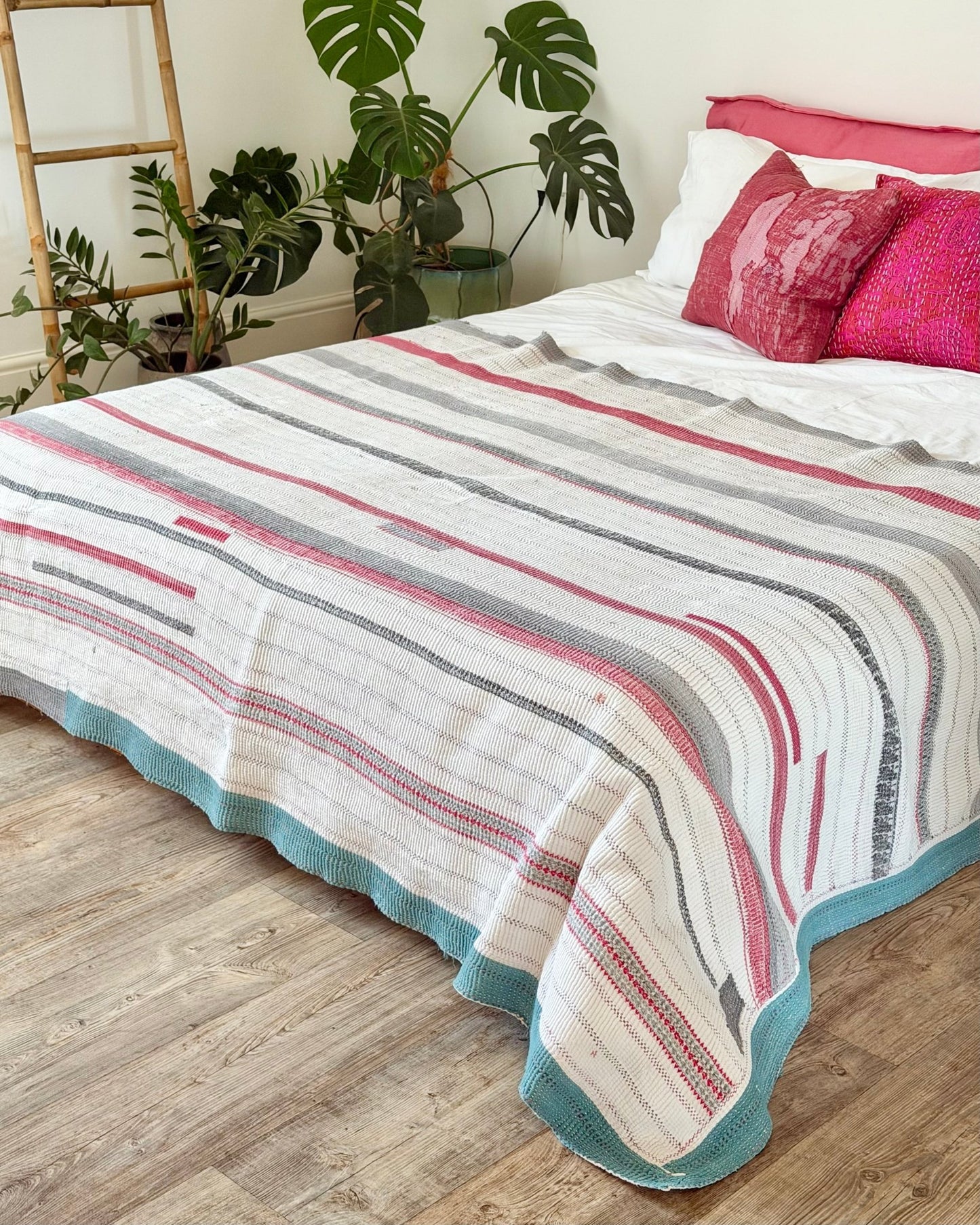 Large Heavy Fine Stitched Embroidered Vintage Kantha Quilt in White and Pink - Biggs & Hill