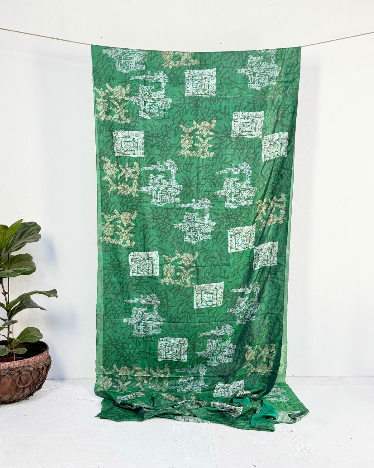 Preloved Silk Sari Length in Green 01