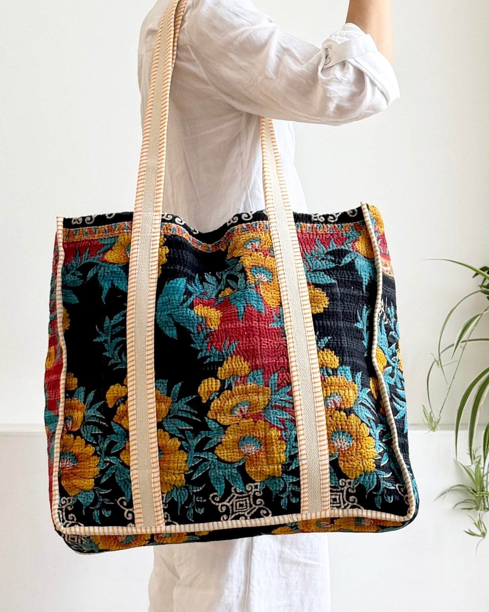XL Vintage Kantha Tote Bag 14 - Biggs & Hill