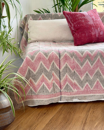 Heavy Vintage Lohori Kantha Quilt in Pink and Black Zig Zags - Biggs & Hill