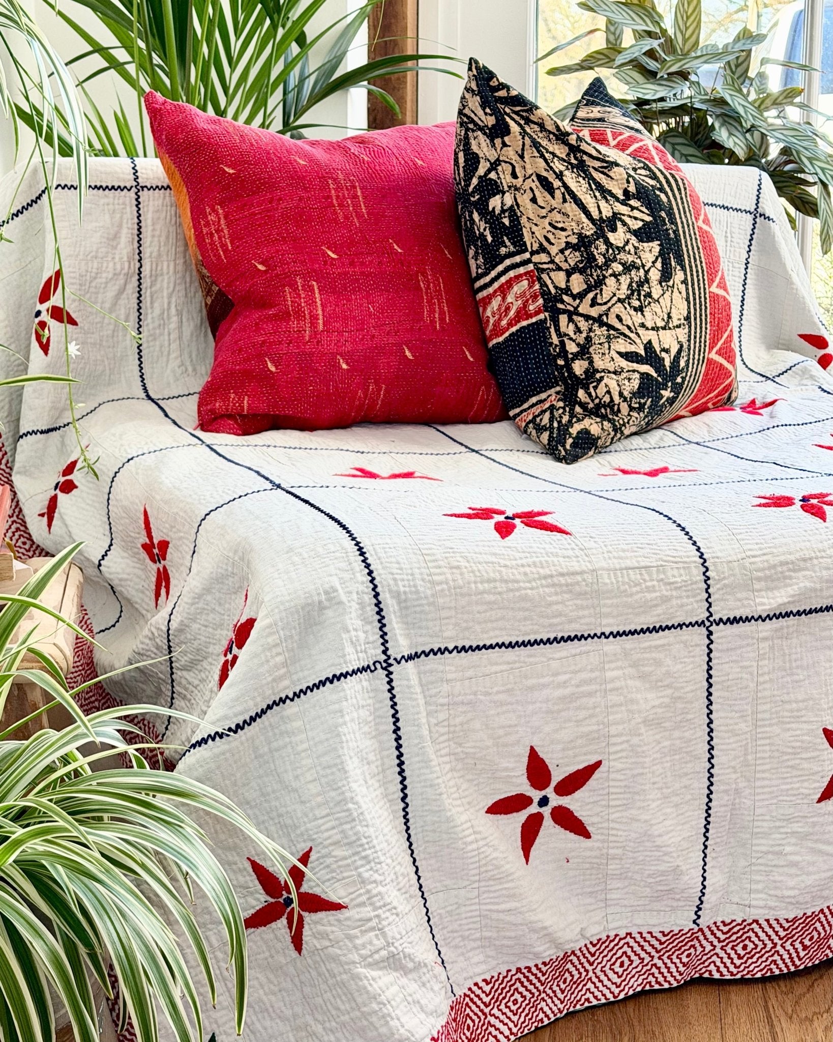 Large Embroidered Vintage Kantha Quilt in White With Red Flower Pattern - Biggs & Hill