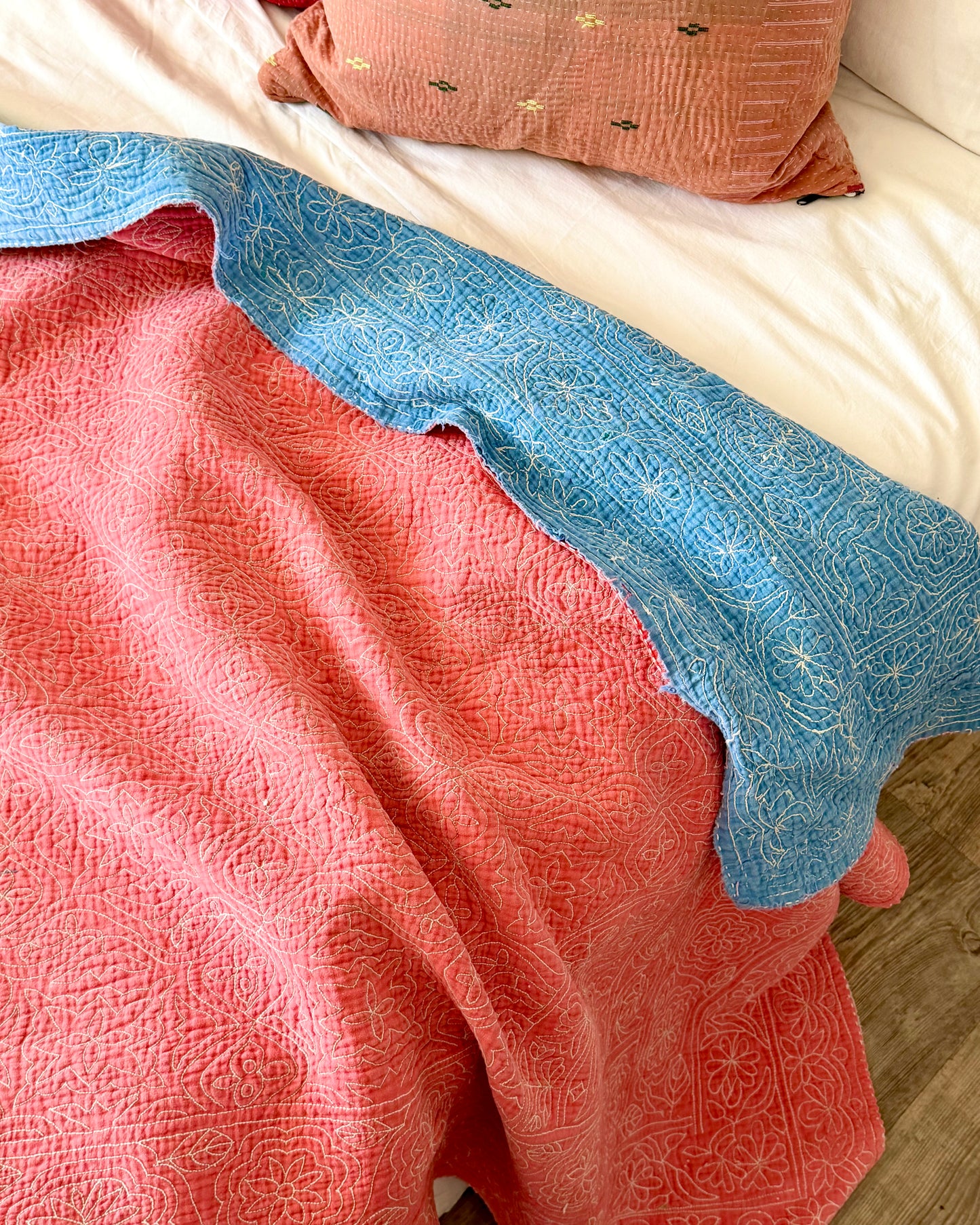 Embroidered Sujini Vintage Kantha Quilt In Faded Pink With Bengali Writing