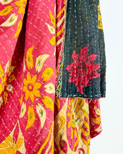 Vintage Cotton Kantha Quilt In Pink and Black 15
