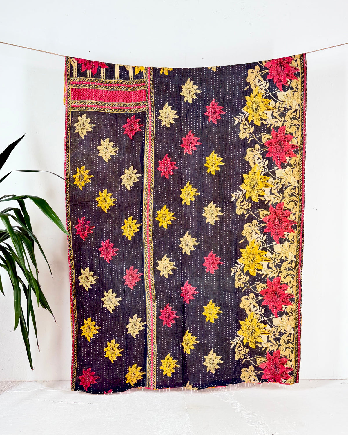 Vintage Cotton Kantha Quilt In Pink and Black 15