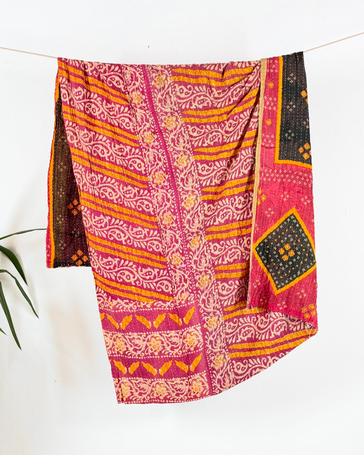 Vintage Sari Cotton Kantha Quilt In Pink and Black 27