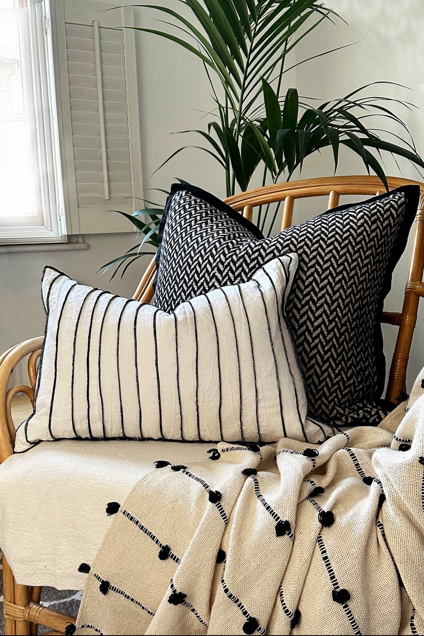 White Linen Lumbar Cushion With Vertical Black Pinstripes - Biggs & Hill - Cushion Covers - 16 inch - 40cm - 60cm